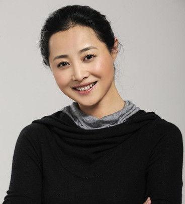 邓珂个人资料,才华横溢的青年才俊，多领域成就斐然