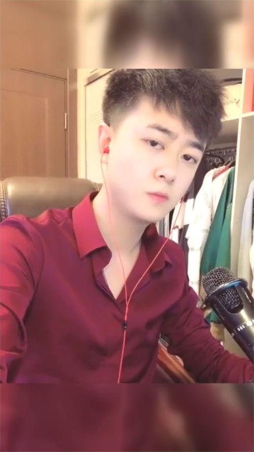 网红高火火图片,燃烧激情，照亮网络世界